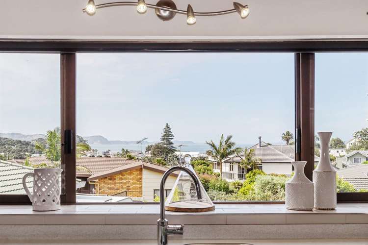 56 William Bayes Place Red Beach_9