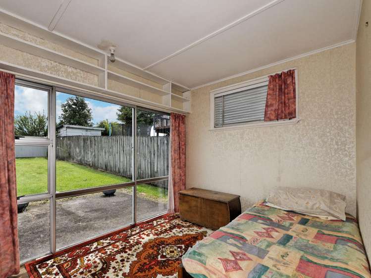 15 Kotuku Street Te Atatu Peninsula_11