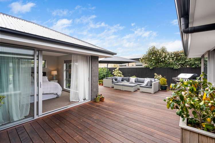 72 Liffey Springs Drive Lincoln_13