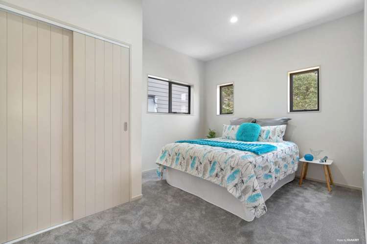 63a Mcleod Road Te Atatu South_5