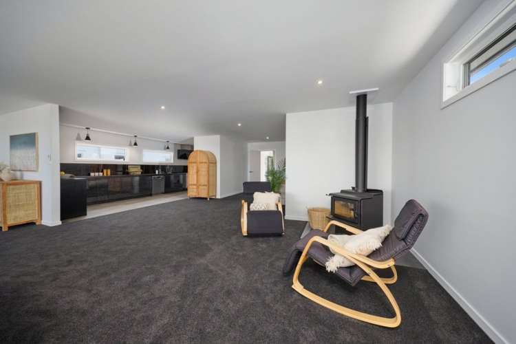 131 South Bay Parade Kaikoura_15