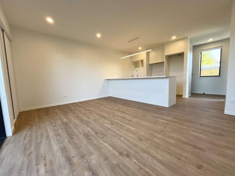 4/83 Edinburgh Street 10222_4