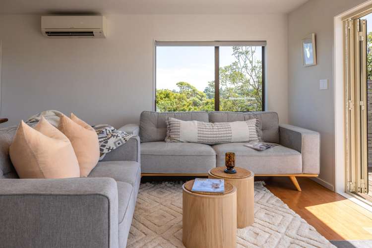 14 Giles Road Ostend_8