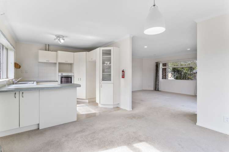 1/64 Riverside Road Orewa_13