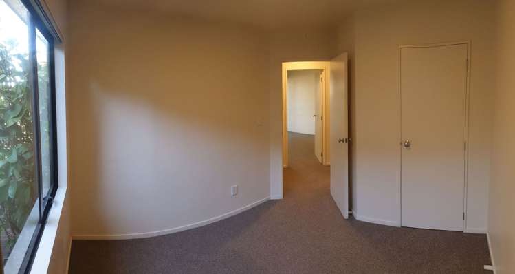 22 Baulcomb Parade Windsor Park_10