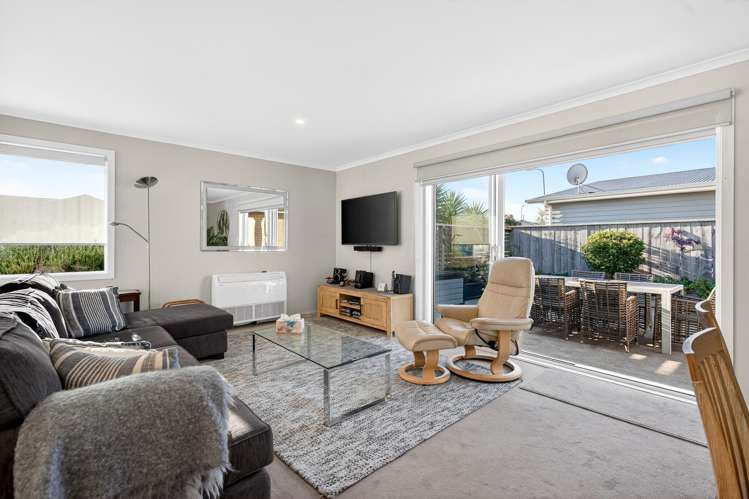 5 Tarata Grove Lansdowne_6