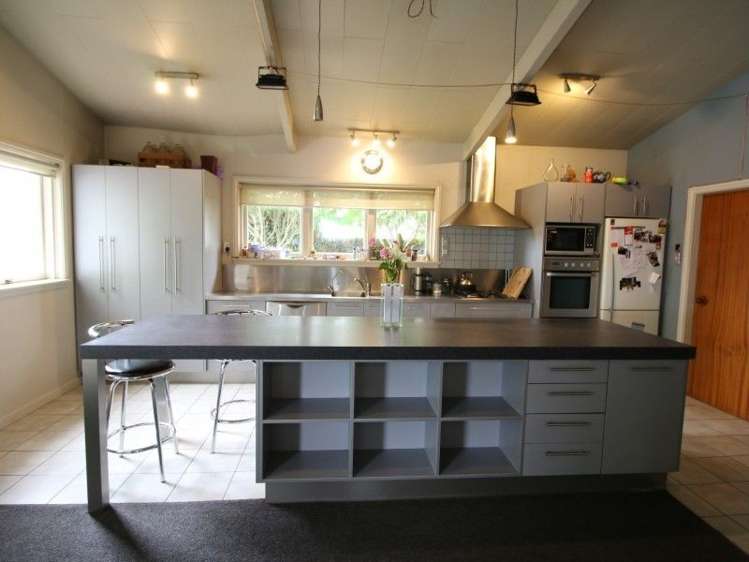 127 Middle Road Allenton_1