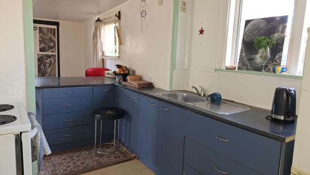 7 Ngaio Street Otaki Beach_1