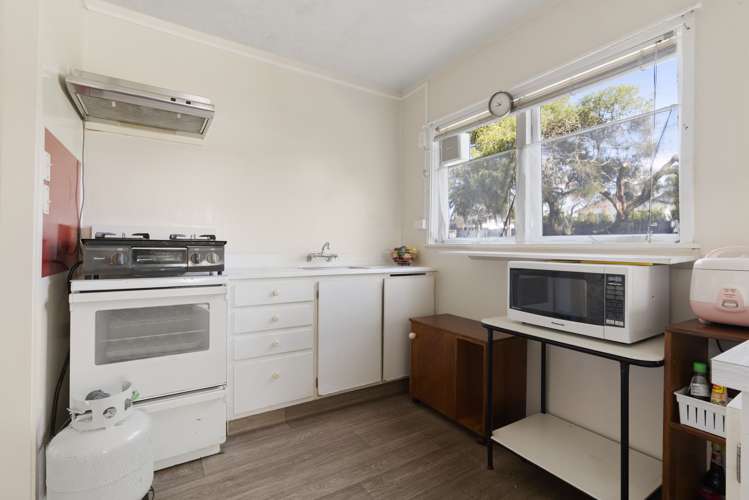 1/106 Barrack Road Mount Wellington_6