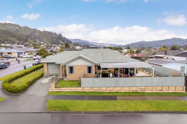 2 Fraser Colman Grove Wainuiomata_1