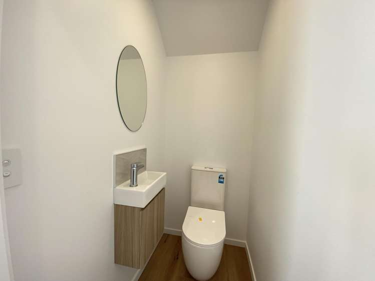 8/50 Broadway Parade Rolleston_3