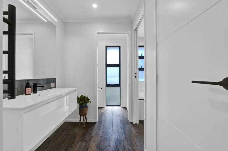 489 Smart Road Hillsborough_16