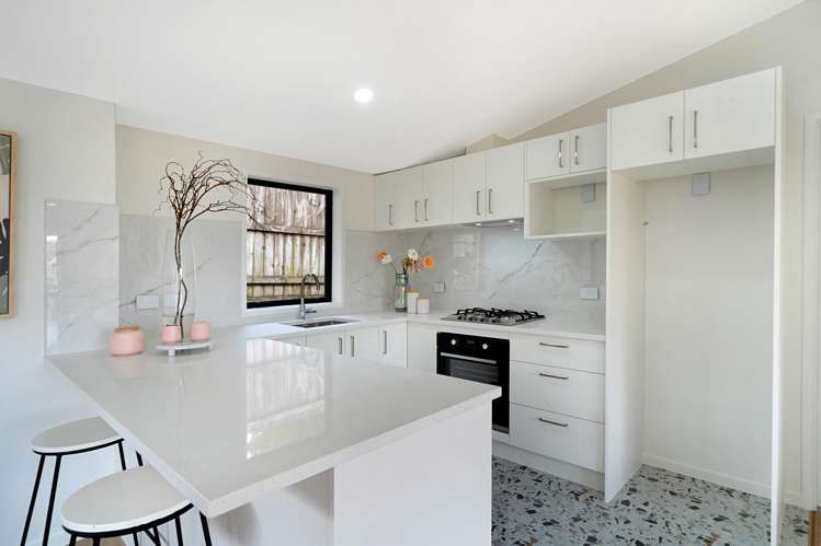 32A Hertford Street Blockhouse Bay_12