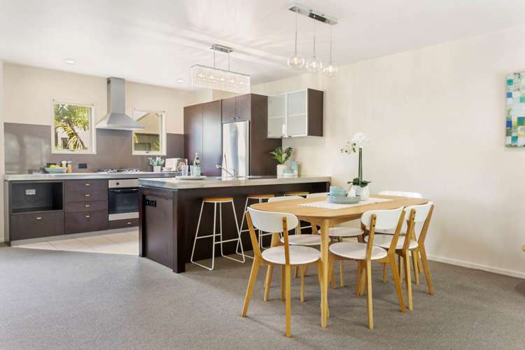 24/21 Hunters Park Drive Three Kings_4