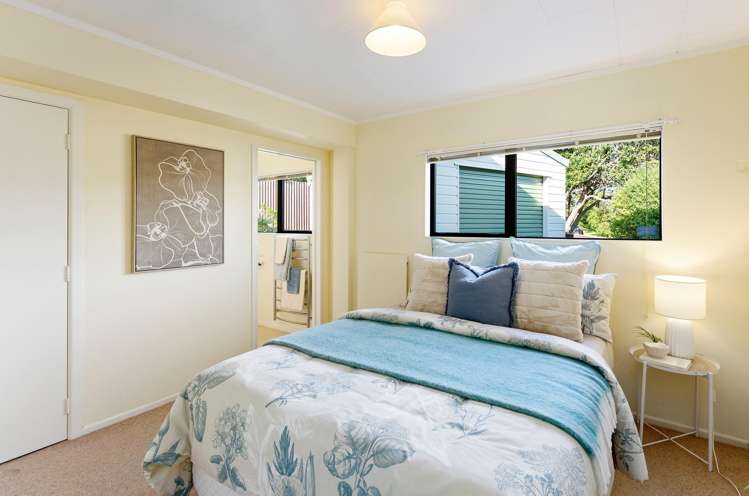 27 Waimea Road Waikanae Beach_10