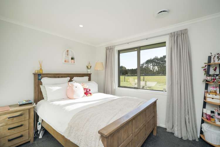 81 Mika Way Lorneville_45