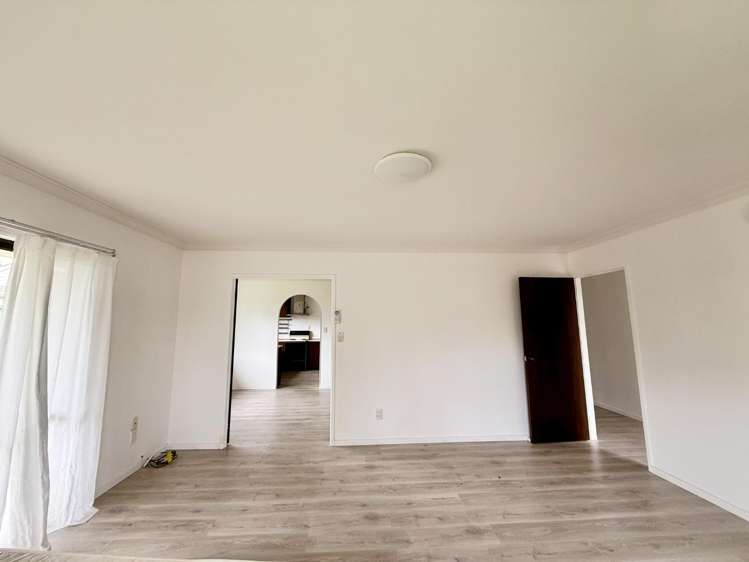 96B Carruth Road 10695_1