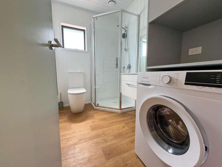 1000A Thames Coast Road Kereta_6