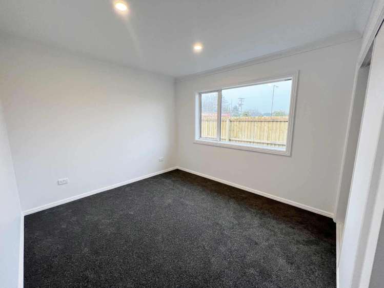 51 Mcquillan Avenue Woodend_12