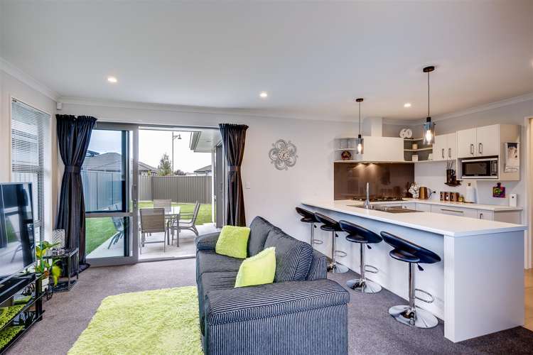 18 Pelorus Avenue Poraiti_5