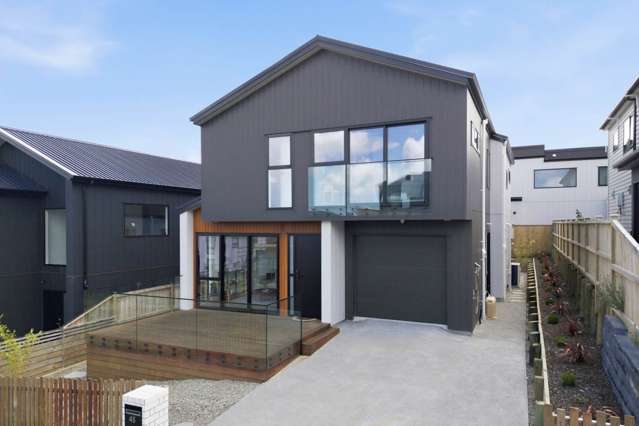 Brand New Family Haven by the Sea