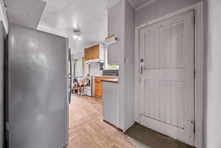 36 Lowtherhurst Road Massey_9