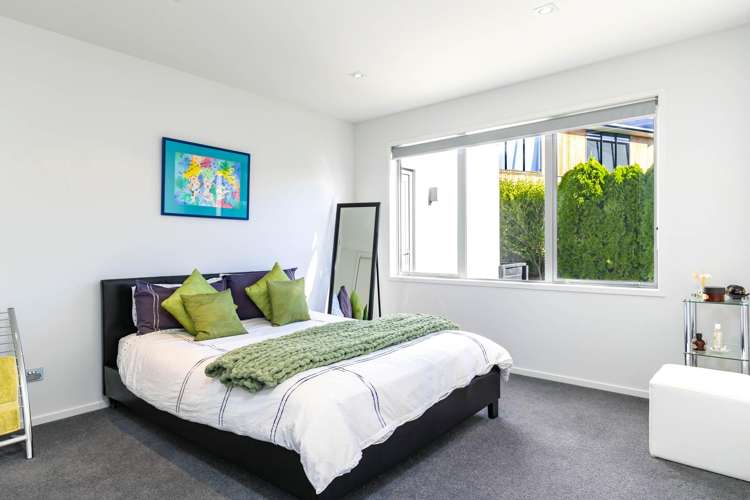 7 Golf View Close Fairhall_35