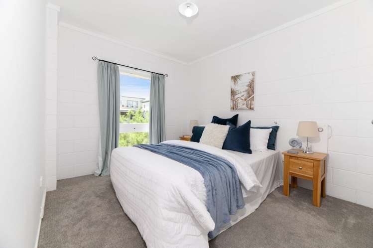 9/1 Glen Road Browns Bay_10