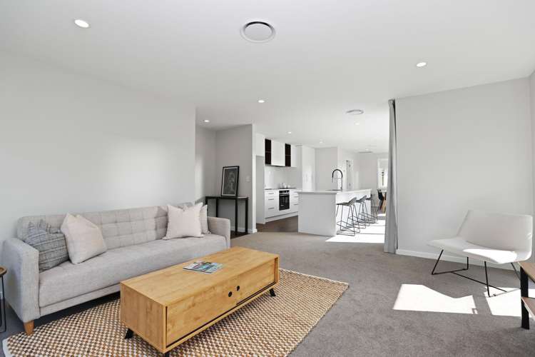 243 Racecourse Road Allenton_12