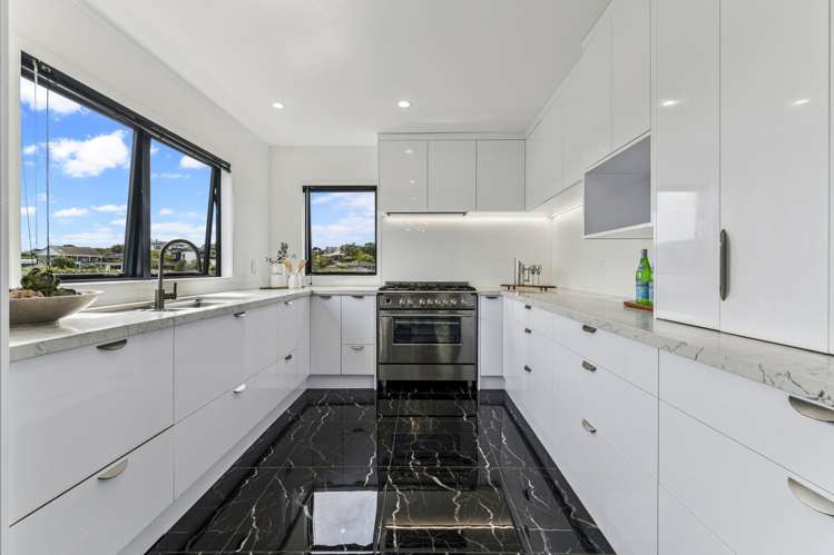 7 Markham Place Bucklands Beach_2