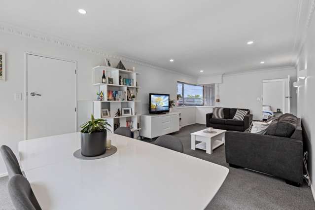 99B Eighth Avenue Avenues_4