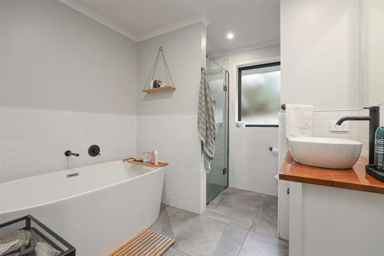 163 Kimihia Road Huntly_8