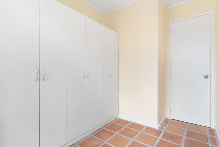 72 Glenvar Road Torbay_13