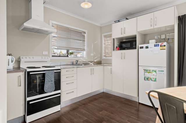 10f Yorkshire Road Silverdale_3