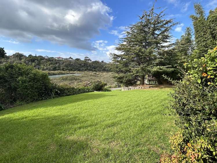 124 Bramley Drive Farm Cove_22