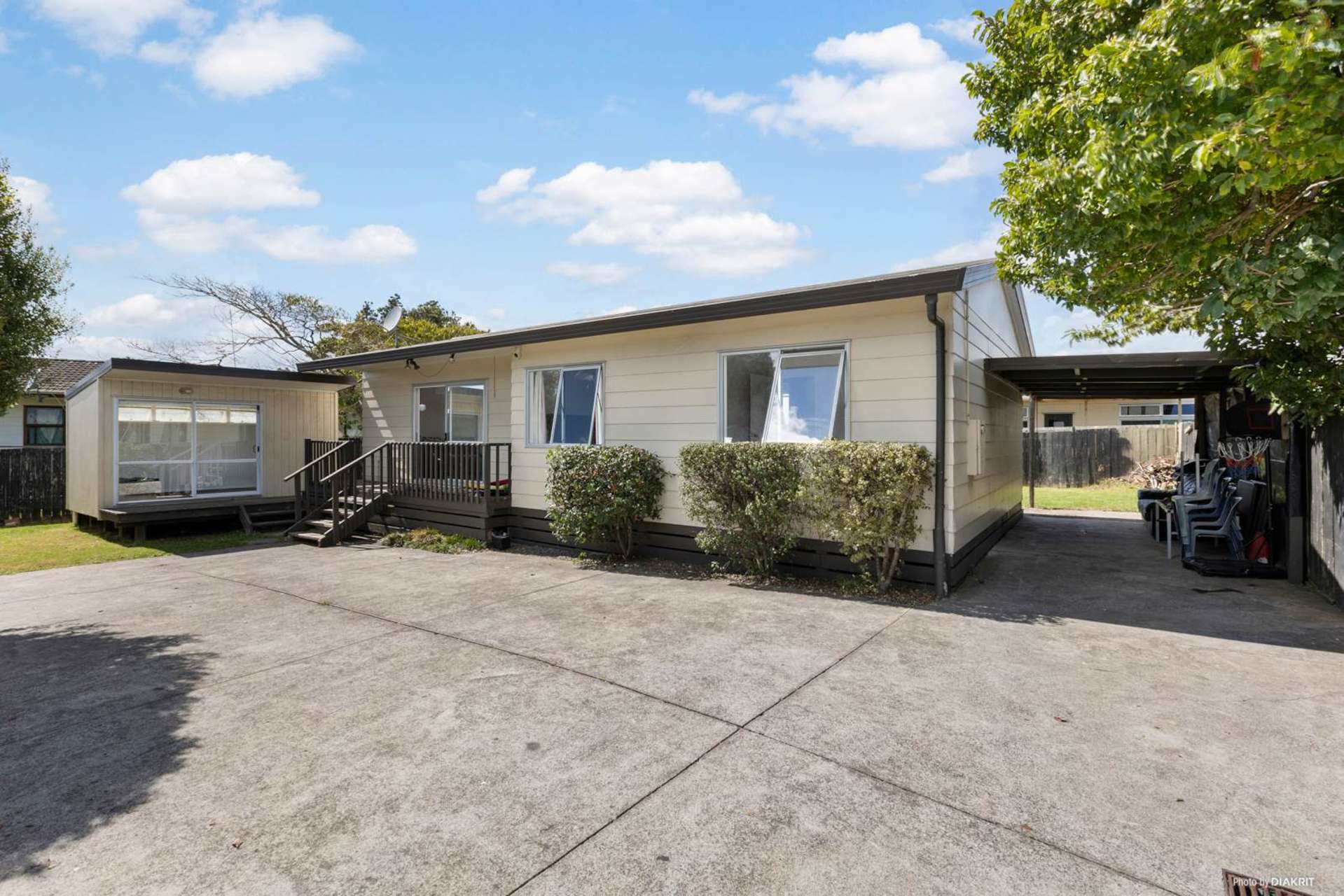 2/22 Tamworth Close Manurewa_0