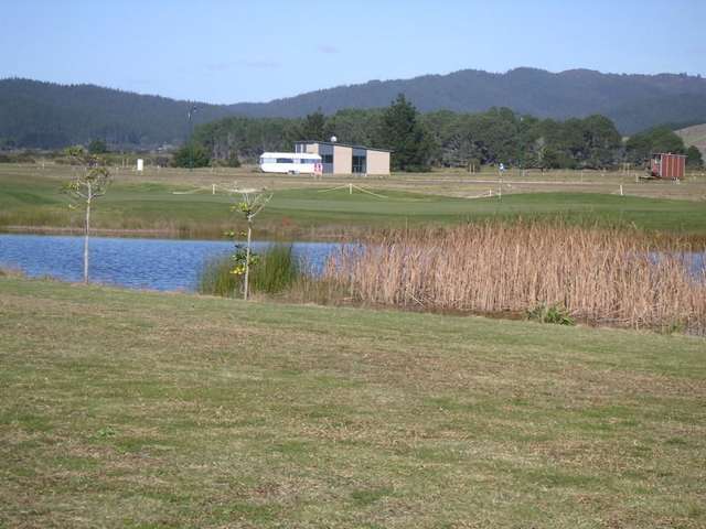 106 The Fairway Matarangi_2