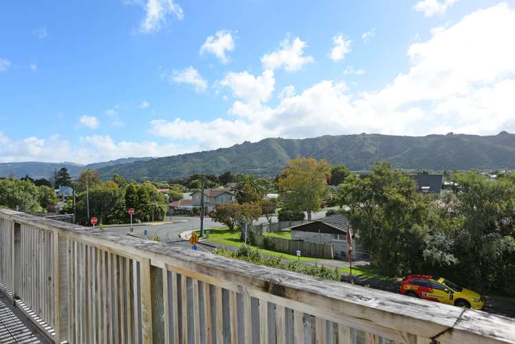 2 Hillside Drive Maoribank_1