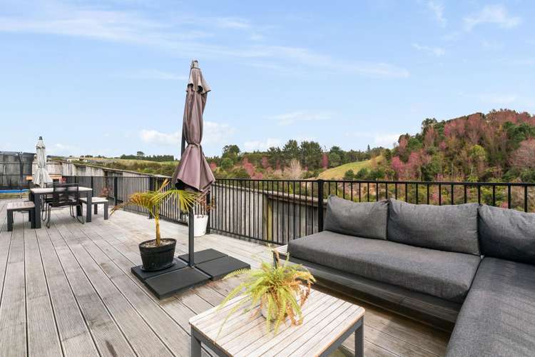 32 Puhirake Crescent Pyes Pa_6