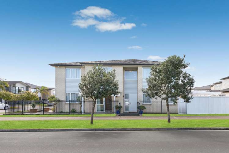 16 Rosewell Crescent Flat Bush_2
