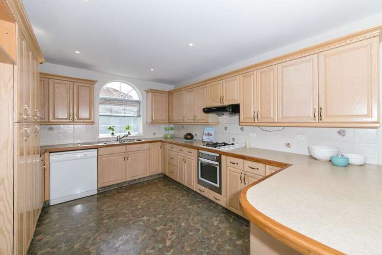 6a Alverston Street Waterview_11