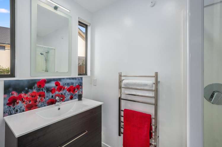 17 Voyager Way Whitby_16