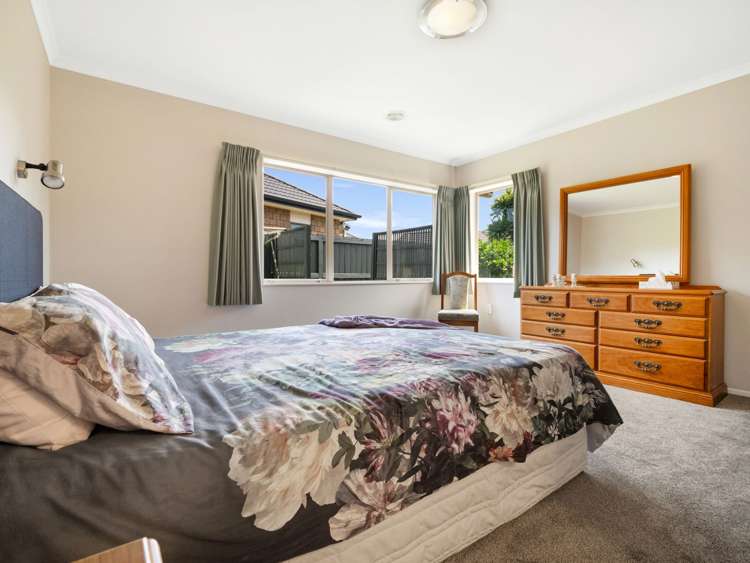 4 Merlin Close Huntington_27