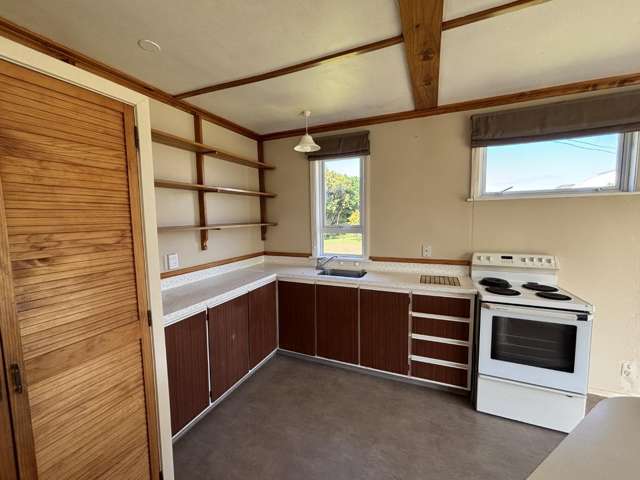 77 Lincoln Road Springvale_1