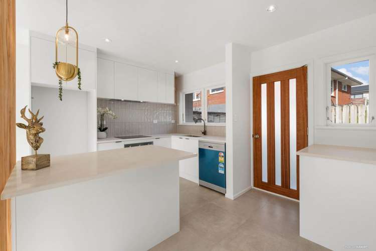 2/42 Juliet Avenue Howick_1