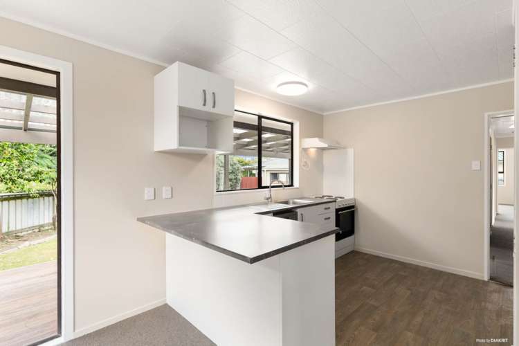 49 Kaiwaka Road Waiuku_3