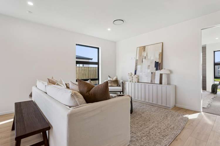 50 Benashet Drive Lincoln_11