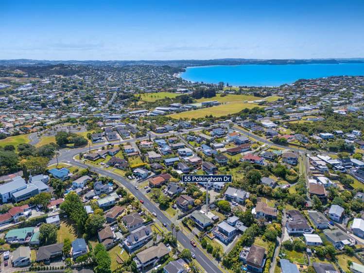 55 Polkinghorne Drive Manly_1