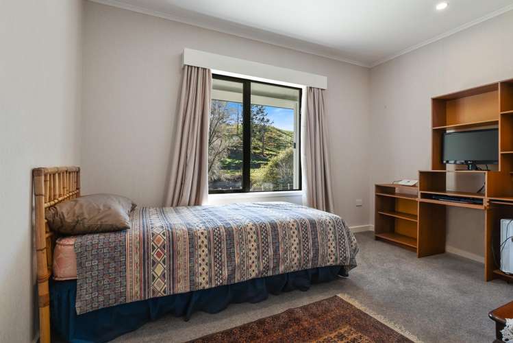 1422 Manawahe Road Manawahe_11