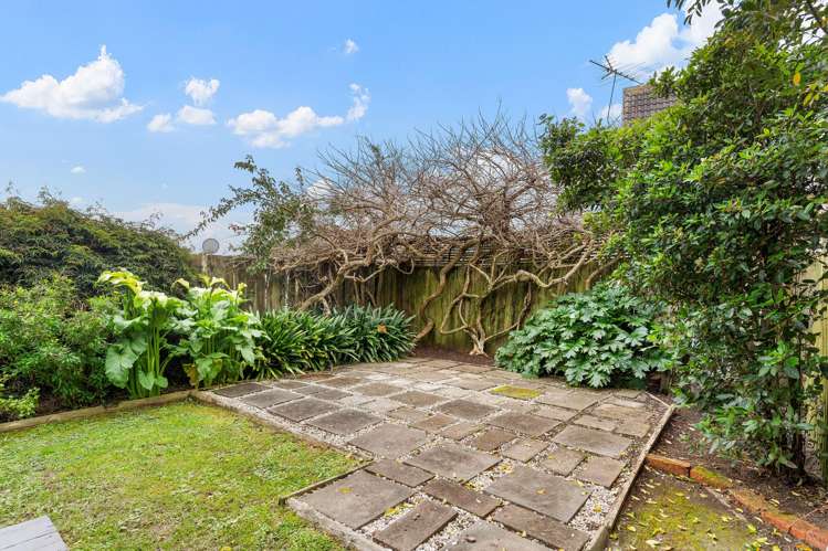 1/54 De Quincey Terrace Highland Park_4